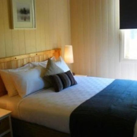 Cypress Ridge Cottages Ballandean Bilik gambar